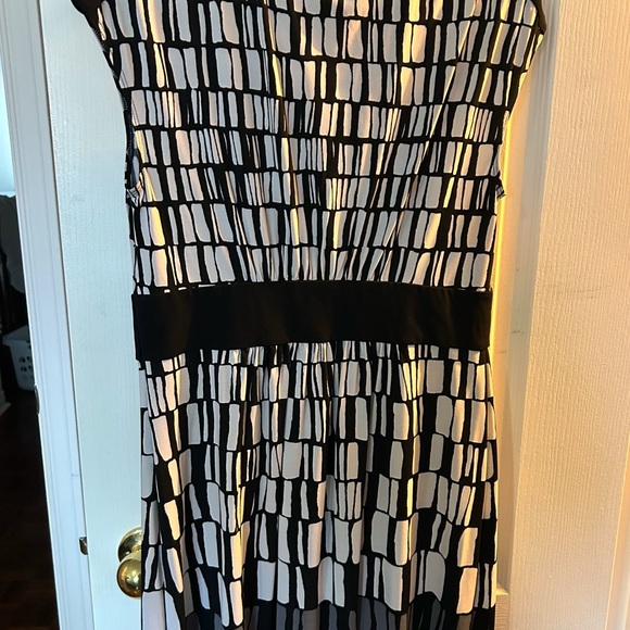 BCBG Dress - Picture 2 of 5